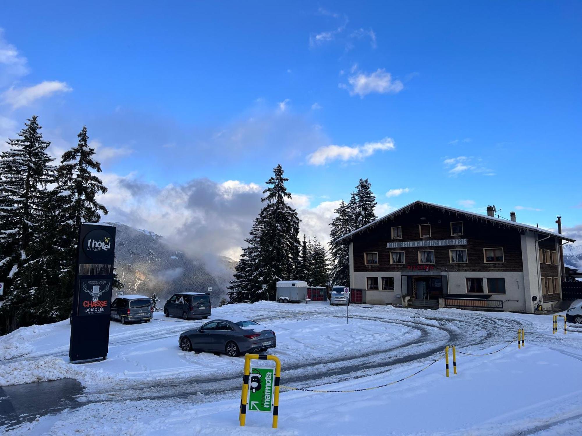 Hotel De Charme La Poste Anzère Exteriör bild