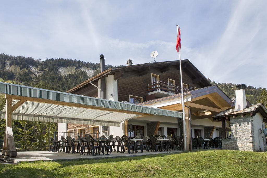 Hotel De Charme La Poste Anzère Exteriör bild